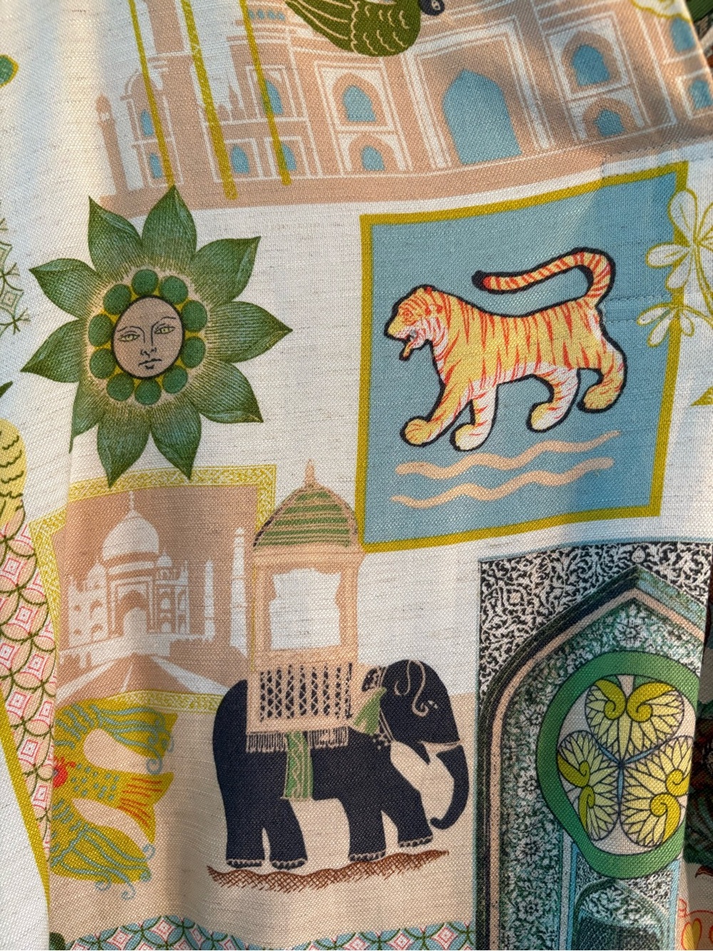 Women’s Printed Collared Long-Sleeve Top - Multi - Picture 5 of 5